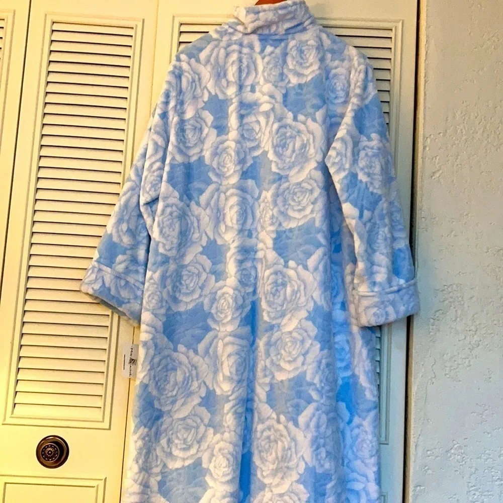 𝅺NWT MiSS ELAINE floral thick robe XL